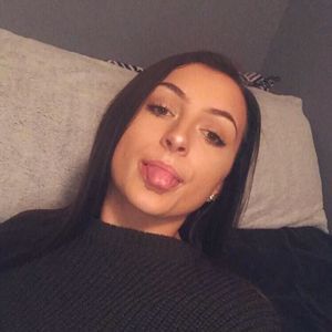 Meet your Posher, Alana